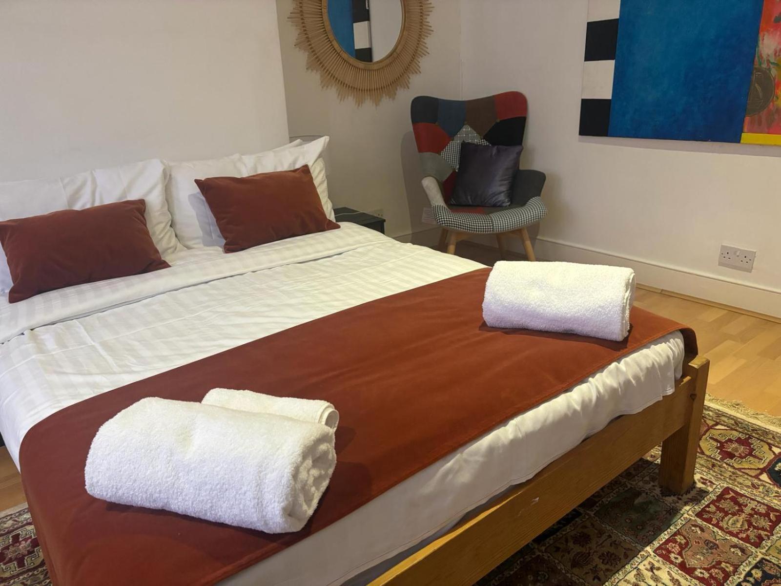 Grand Tulse Hill Villa Лондон Номер фото
